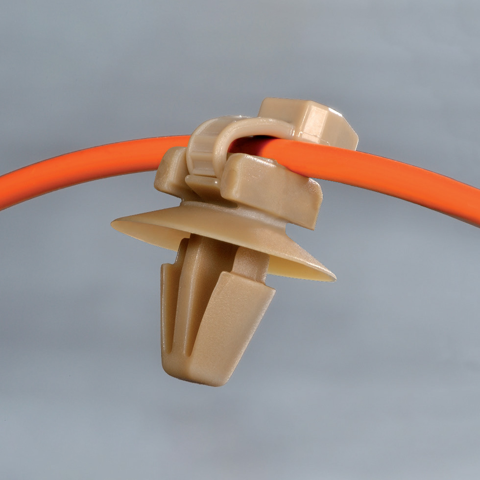 带箭头和圆盘的耐高温分体式卡扣  适用于圆孔  PA46